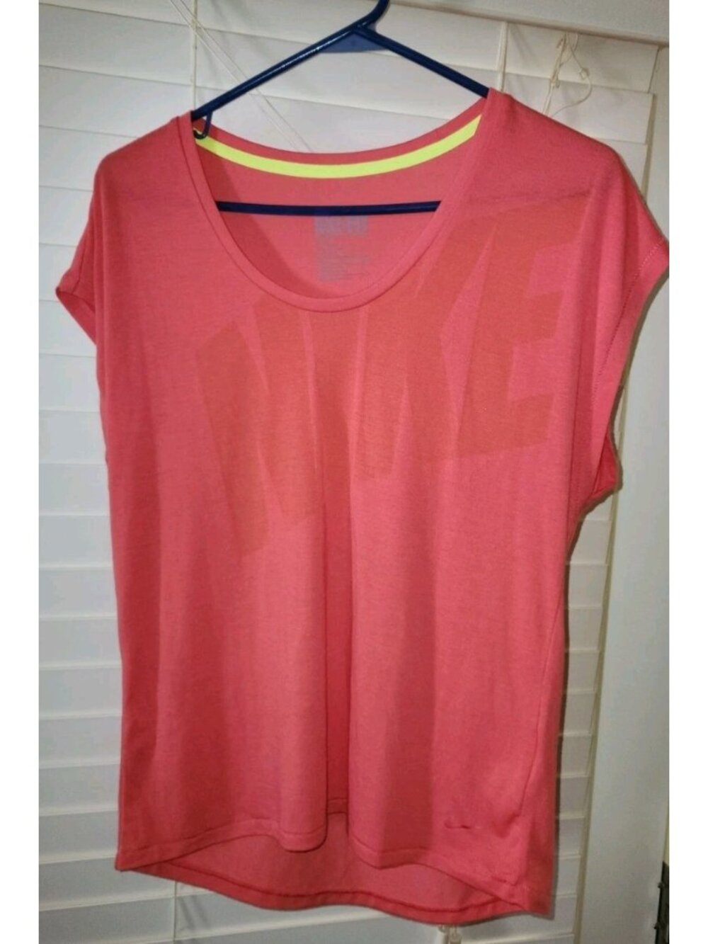 Nike Womens S/M Dri-FIT Shirt Coral Pink Tonal Swoosh Sleeveless Athletic Top